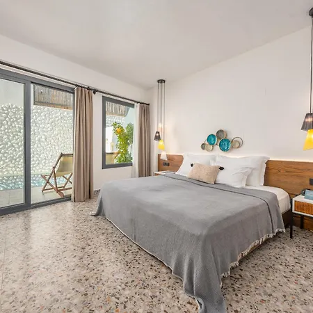 Отель Blu Luxury Unique - Adults-only 4*