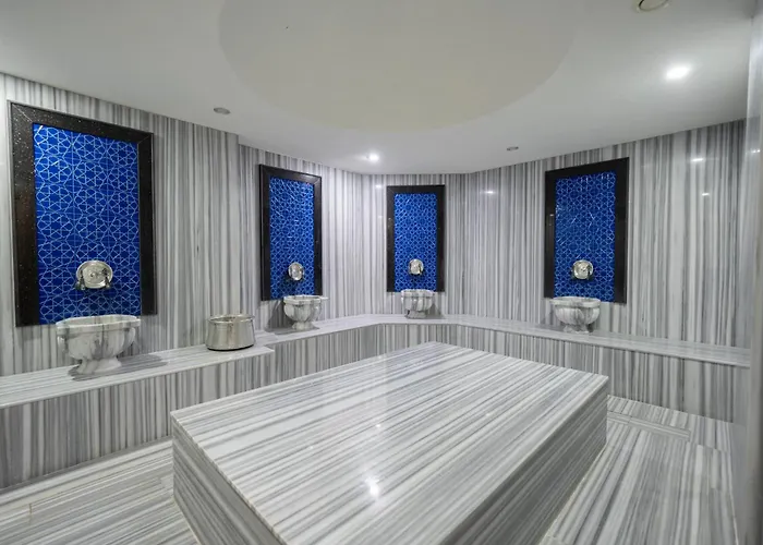 Blu Luxury Unique - Adults-only 酒店 4*