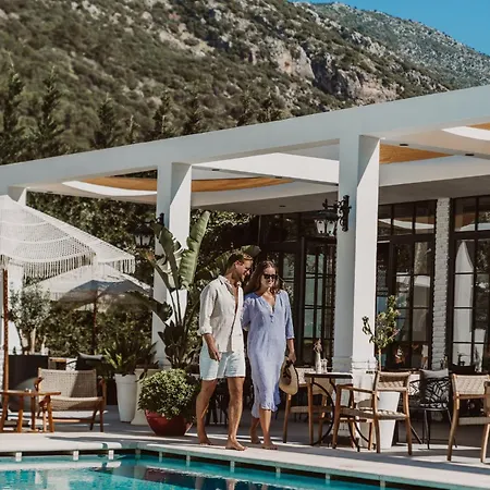 Blu Luxury Unique - Adults-only 酒店 4*