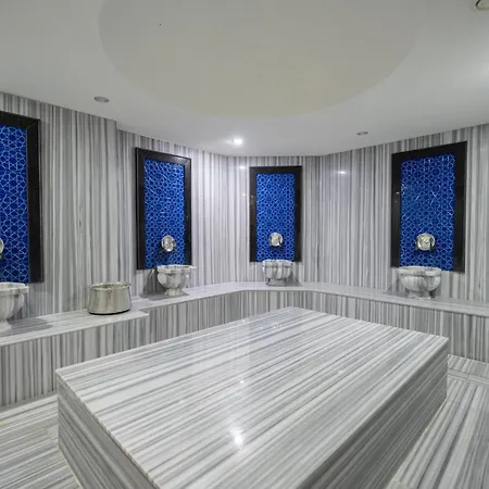 Blu Luxury Unique - Adults-only מלון 4*