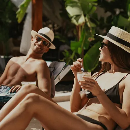 מלון Blu Luxury Unique - Adults-only 4*
